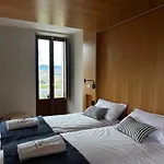 Hotel Miralrio Cacabelos (Leon)