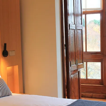 Hotel Miralrio 3*