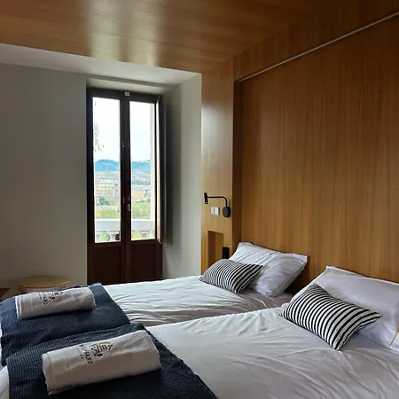 Hotel Miralrio Cacabelos (Leon)