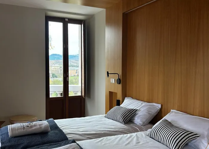 Hotel Miralrio Cacabelos (Leon)